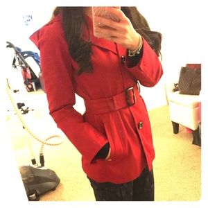 Ellen Tracy Red Short Trench